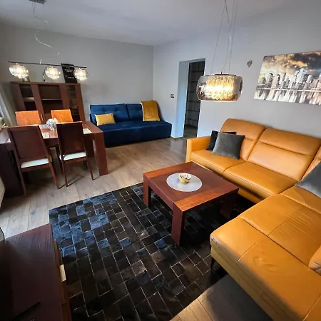 Essa - 3 Apartment *
