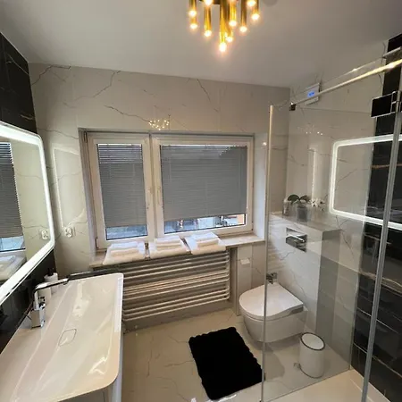Essa - 3 Apartmán Karpacz